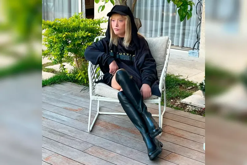 Alla Puqaçova bir saat dindirildi