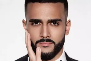 Hüseynin rus xanımdan övladı var?