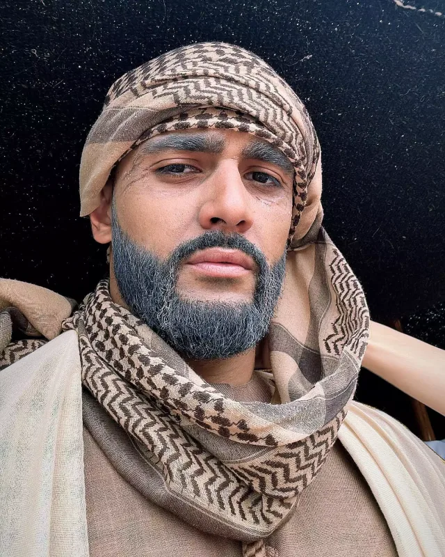 50 min manat hesab ödəyib