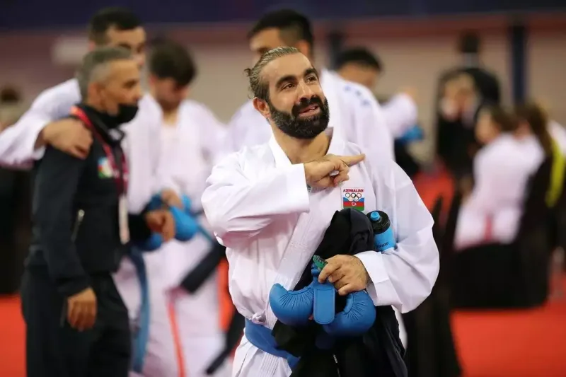 Rafael Ağayev Ginnesin Rekordlar kitabına düşdü!