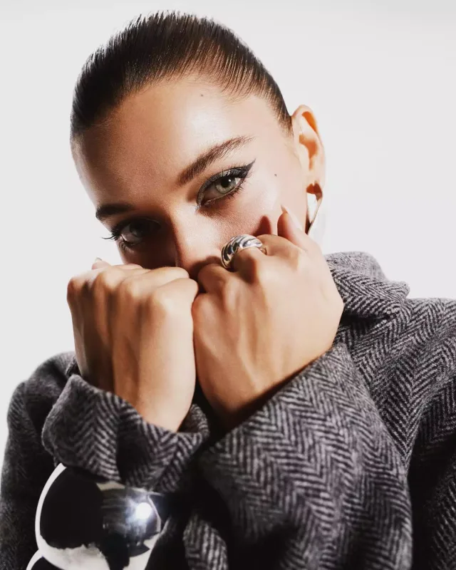 “Həyatımda heç kim yoxdur, çox xoşbəxtəm”