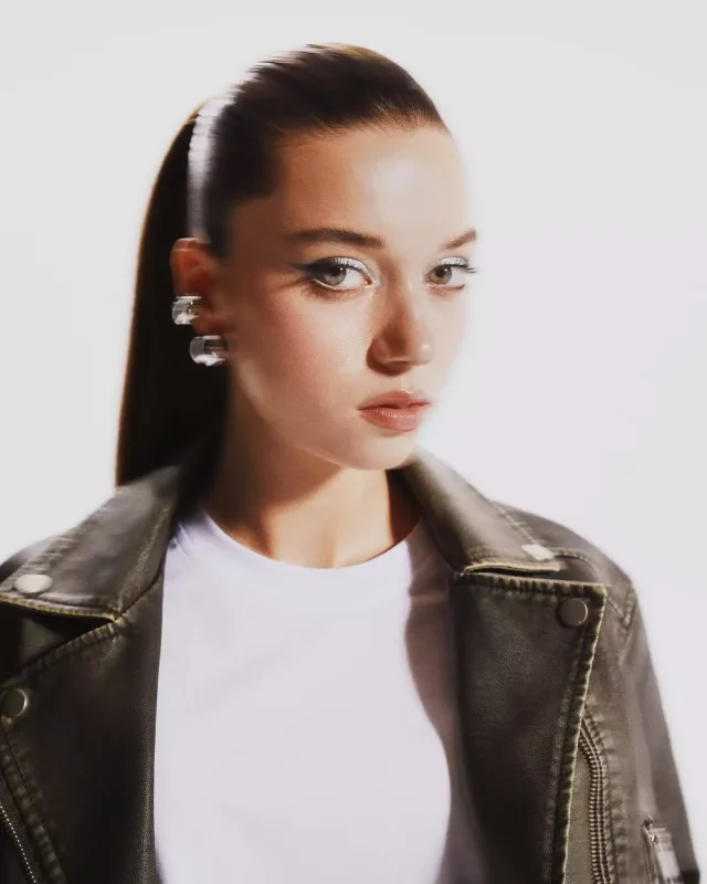 “Həyatımda heç kim yoxdur, çox xoşbəxtəm”