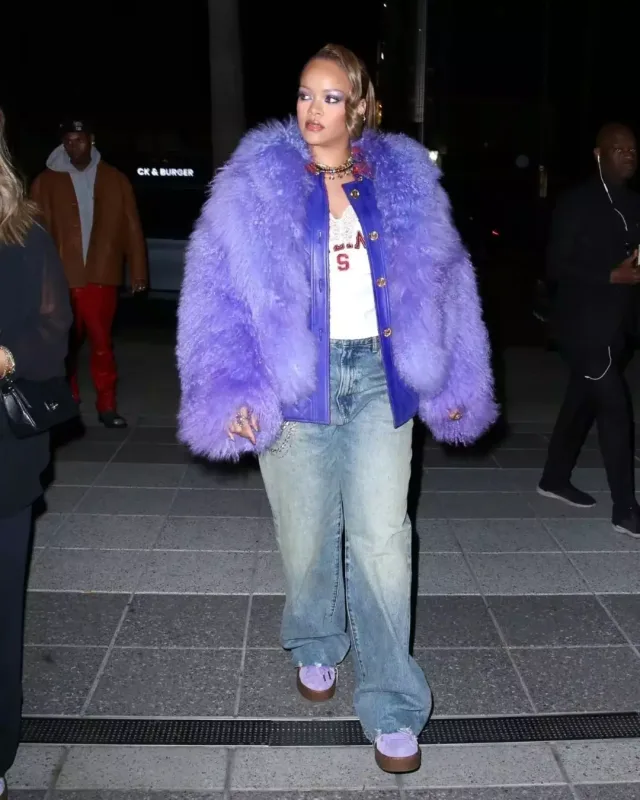 Rihanna və kürkü...