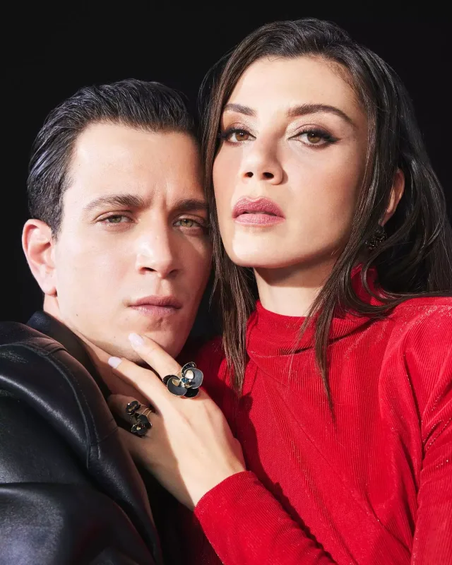 “Ömer”in ulduzlarından iddialı fotolar