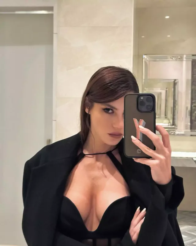 “Aile”nin aktrisasından yeni fotolar...