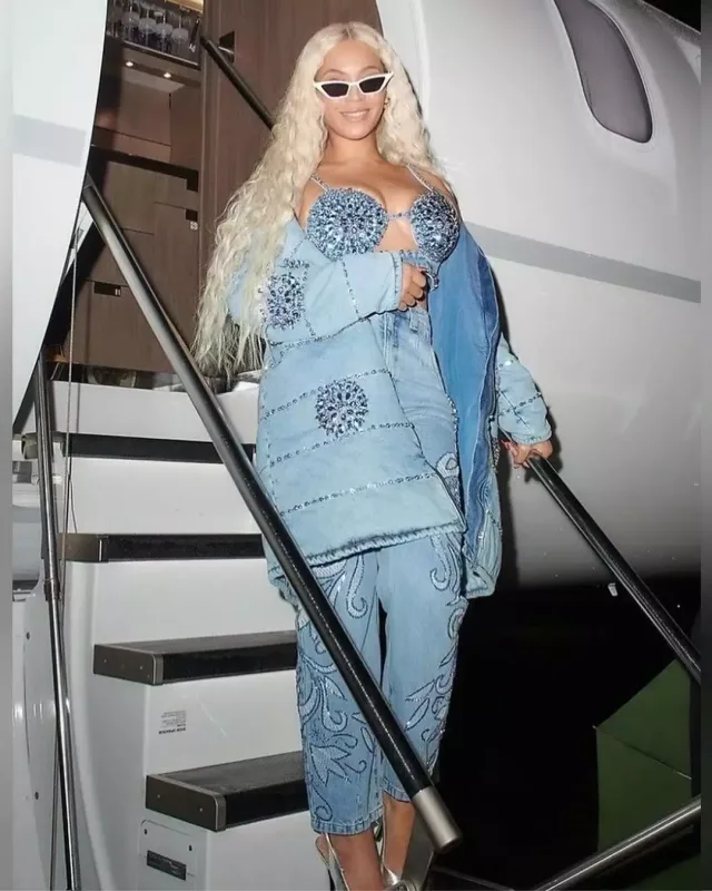 Beyonsdan fərqli libas