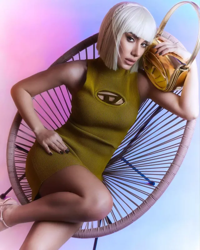 Mehin sarışın oldu