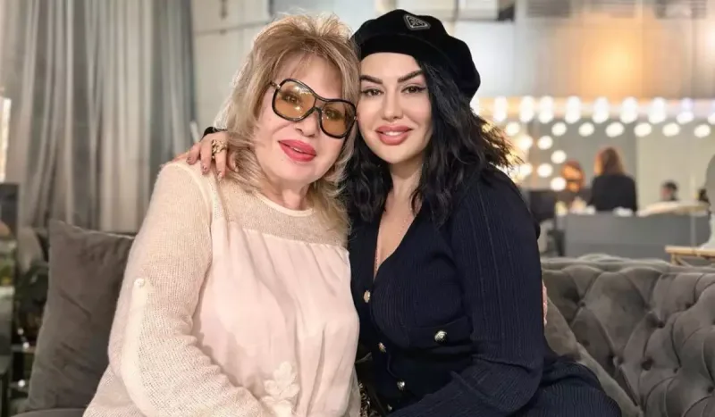 Fatimə Nisə Qasımova ilə