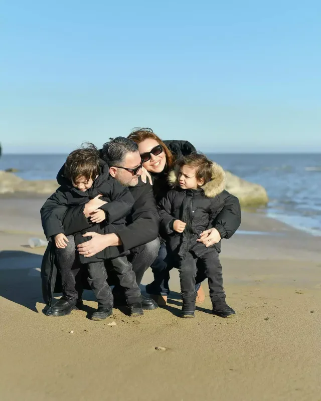 Lalə prodüser həyat yoldaşı ilə fotolarını paylaşdı