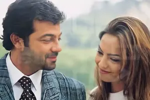 Keçmiş sevgililər illər sonra görüşdü