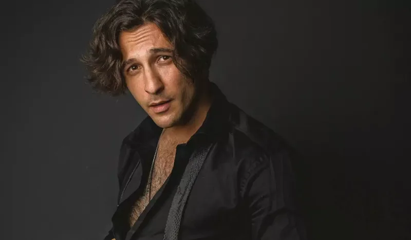 Ziya rus serialına çəkilir