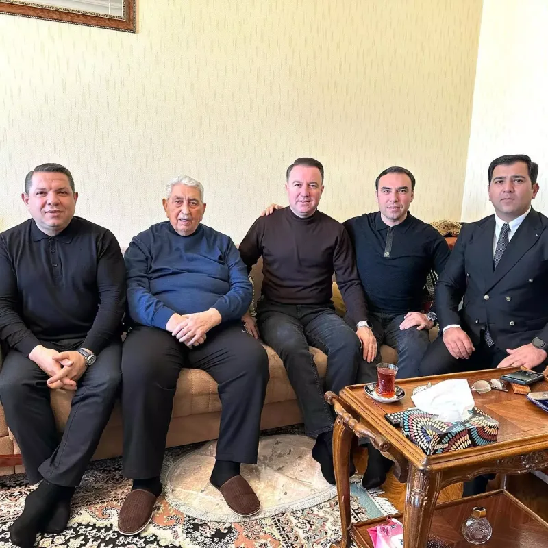 Arif Babayevi ziyarət etdilər