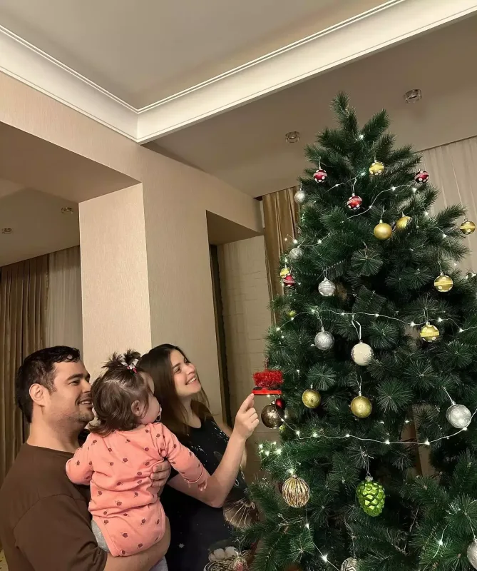 Sevda ikinci dəfə ana oldu