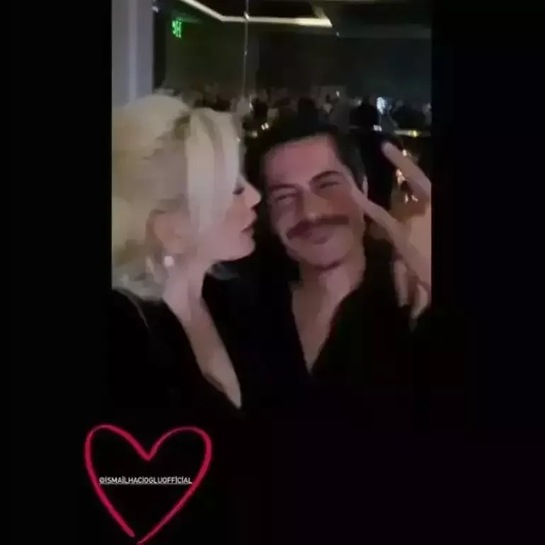 Keçmiş xanımı ilə barışdı