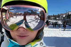 Xatirə qış tətilinə getdi