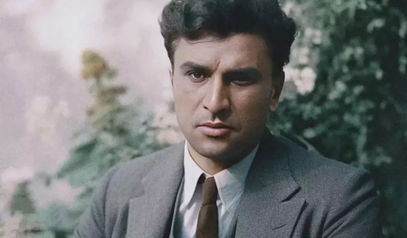 Müşfiqin anım günüdür...