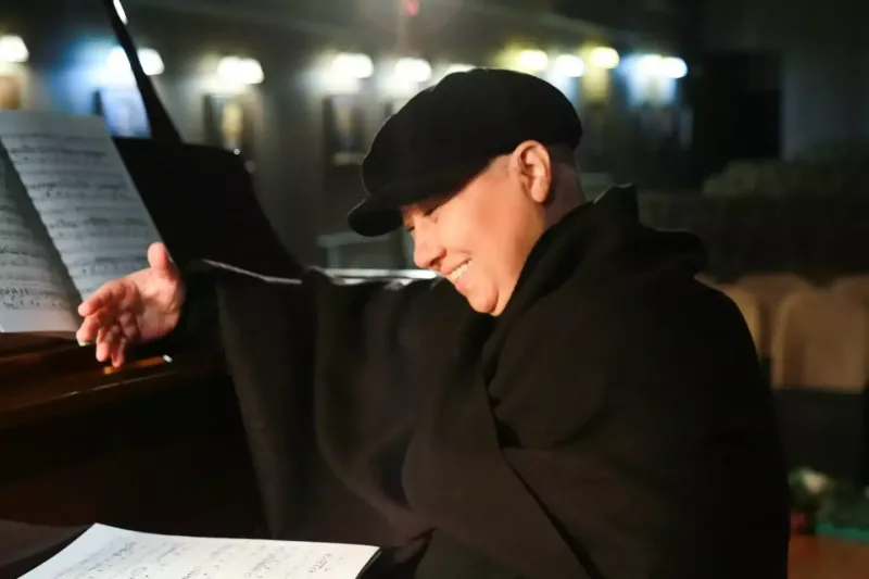 “Bu hədiyəni sənətdə tək mənə verdin”