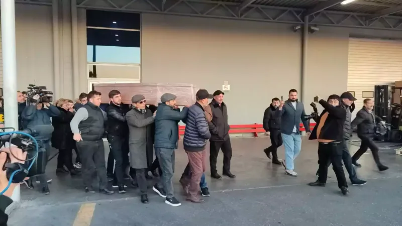 Aygün Bəylərin cənazəsi Bakıya gətirildi - Fotolar