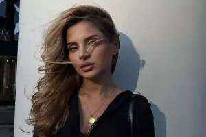 “Qızı üçün narahatam, nəsə edək”