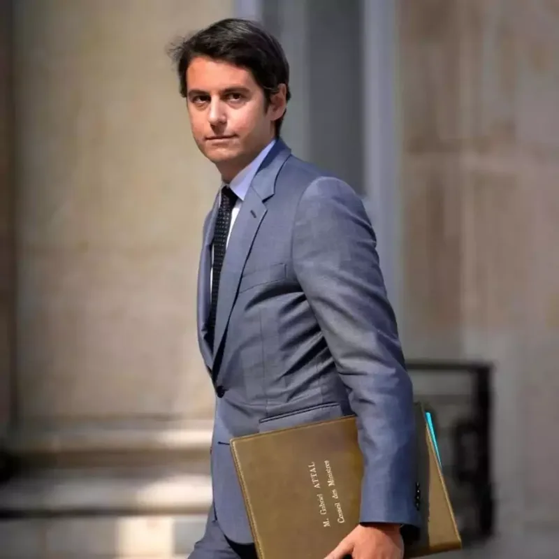 34 yaşında baş nazir oldu