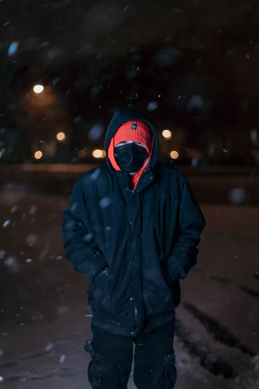 Qara bürünən Bakı küçələri...