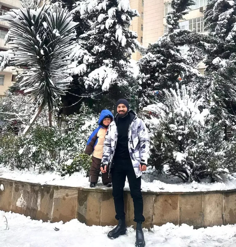 Zamiqdən oğlu ilə fotolar