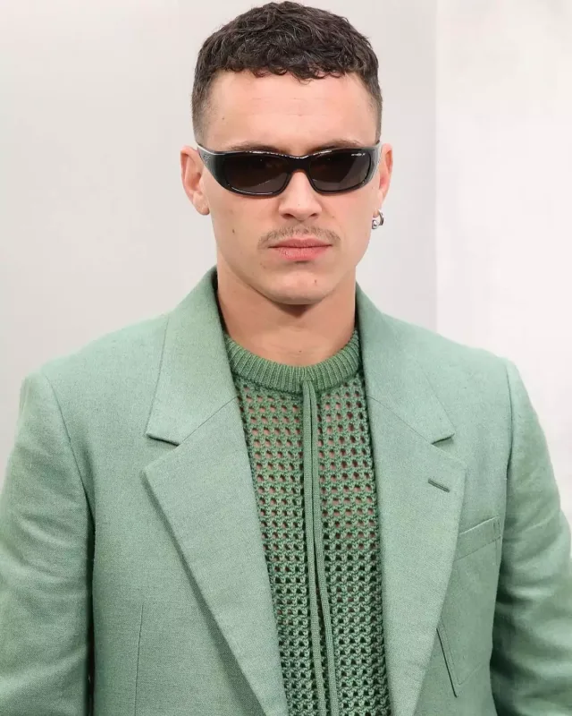 Dəb həftəsinin yaraşıqlıları...