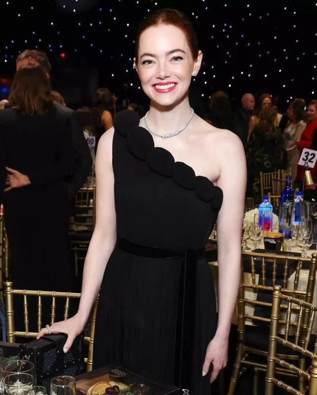 Qırmızı xalının yadda qalanları...