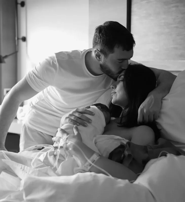 Övladları ilə ilk foto...