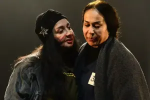 “Seriallardakı aktyorlara yazığım gəlir”