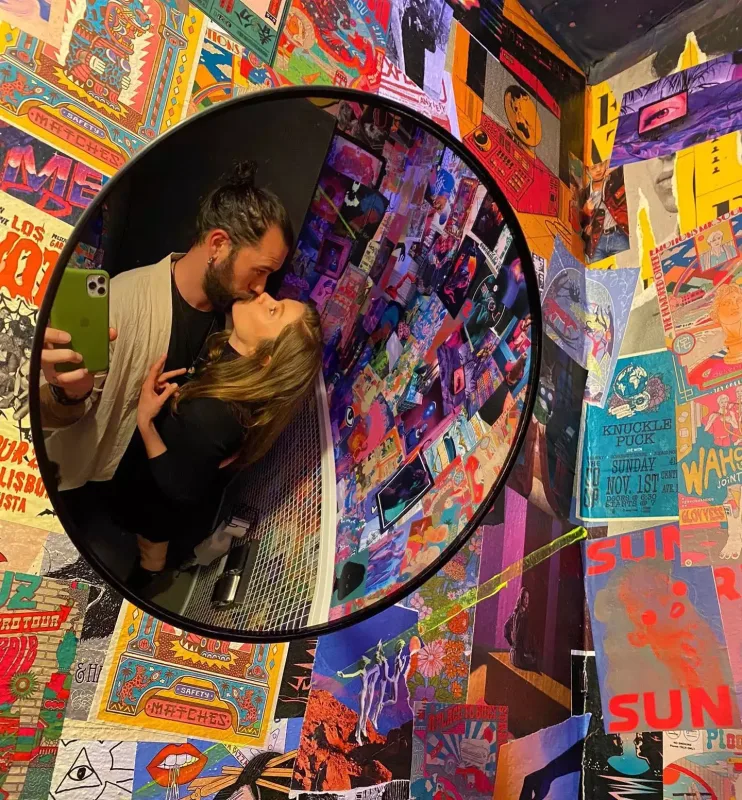 “Camdaki Kız”ın ulduzu hamilədir!