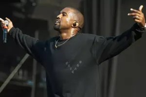 Ağzında 850 min dollar daşıyır