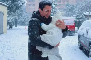 Xəzər Süleymanlıdan oğlu ilə fotolar