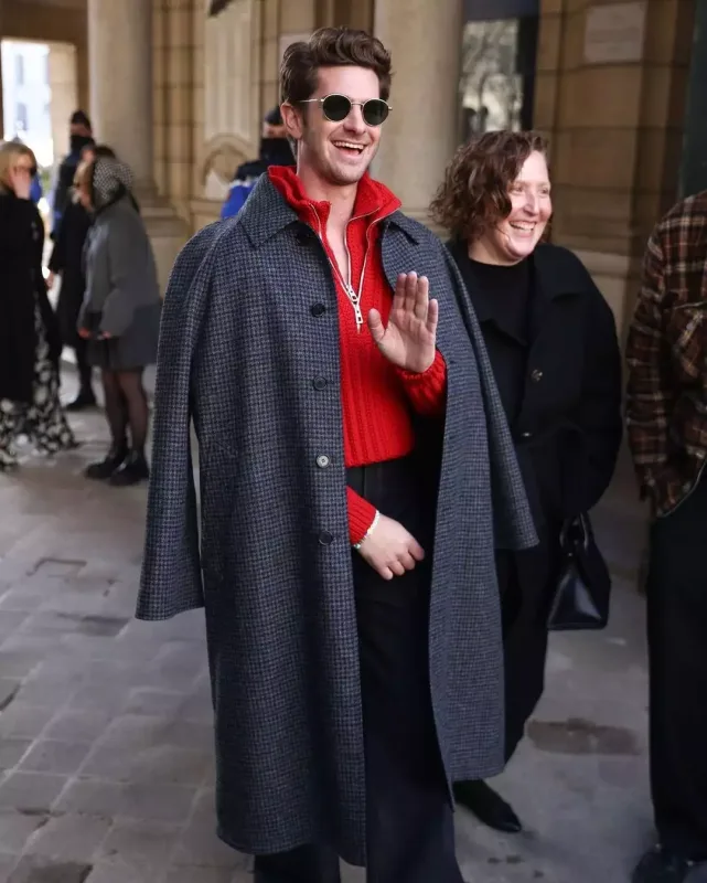 Dəfilə izləməyə belə getdilər