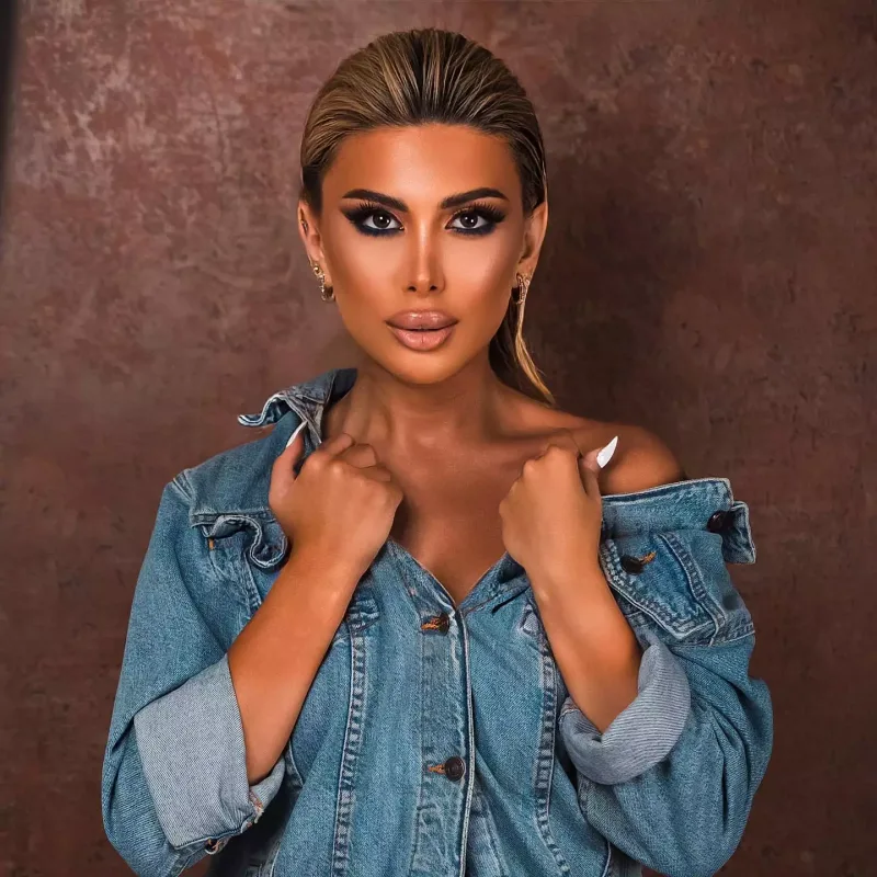 “Ayselə külli-miqdarda pul atıb” - İddia!