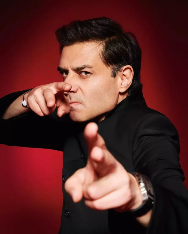 İki aya ispan dilini öyrənib