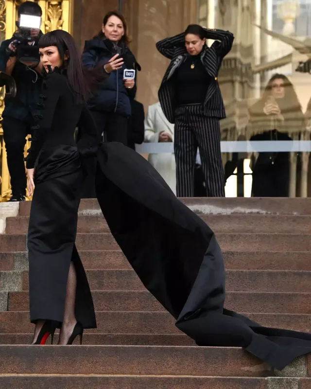 Zendaya yenə stili ilə fərqləndi