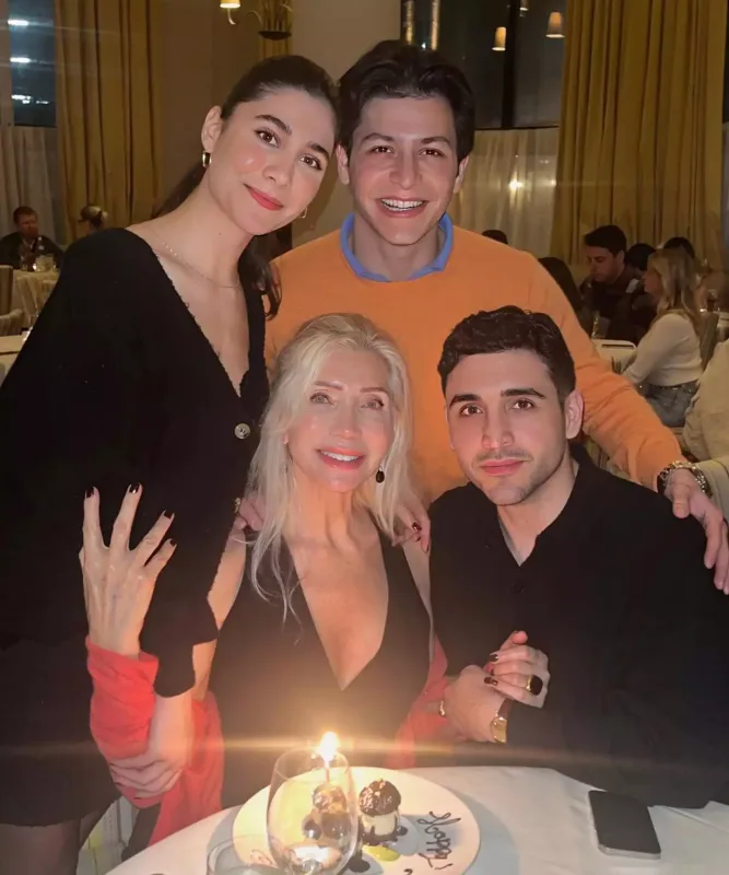 Aktrisanın oğlu vəfat etdi