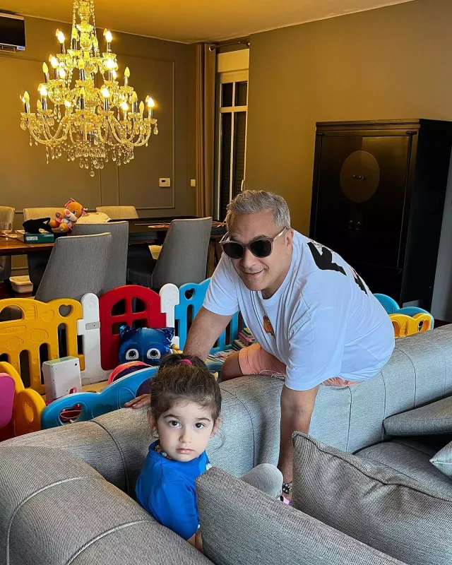 66 yaşında yenidən ata olmaq istəyir