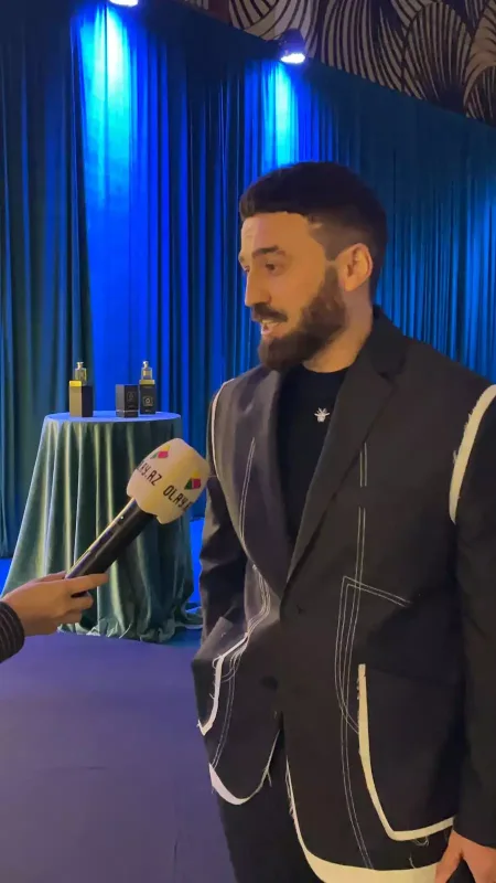 Bir pencək, 3 adam...