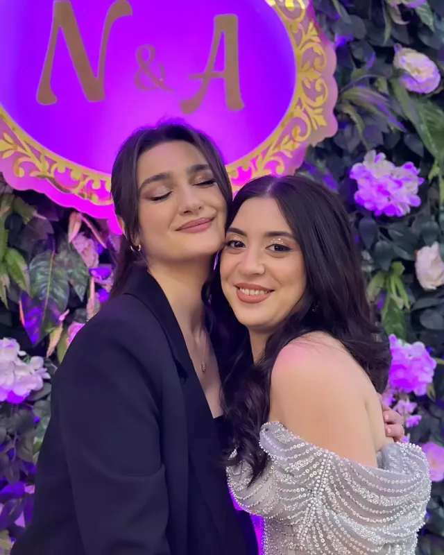 Azərbaycanlı aktrisalar toyda