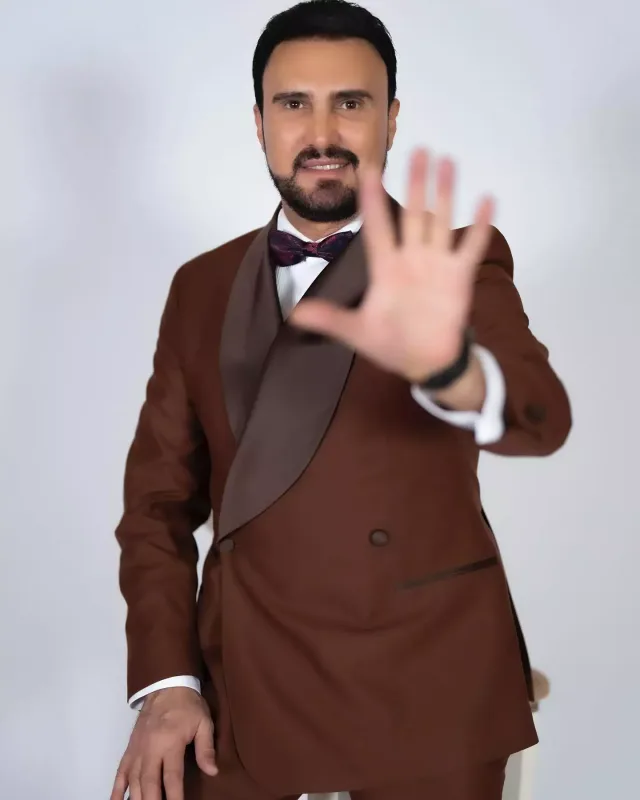 “Bu oğlanı sevməyə dəyər”