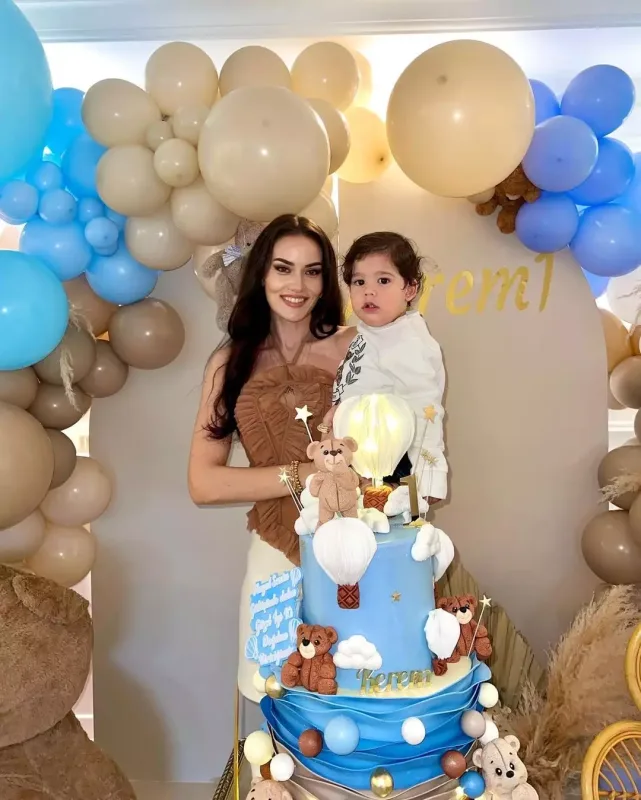 Keremin 1 yaşını keçirdilər