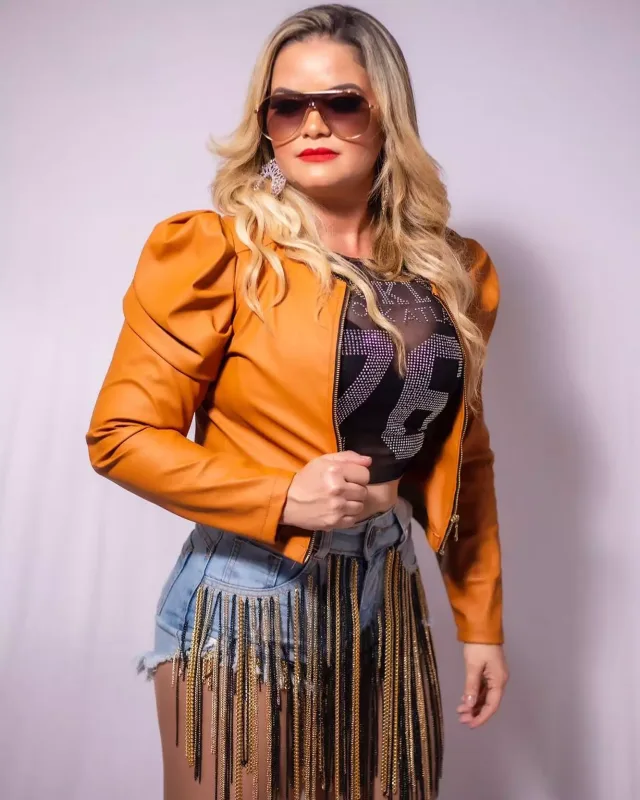 Müğənni plastik əməliyyat zamanı öldü