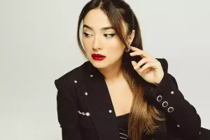 Kəmalədən yeni fotosessiya