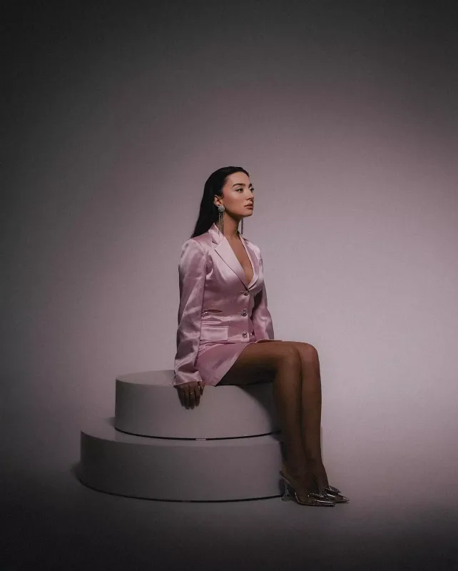 Kəmalədən yeni fotosessiya