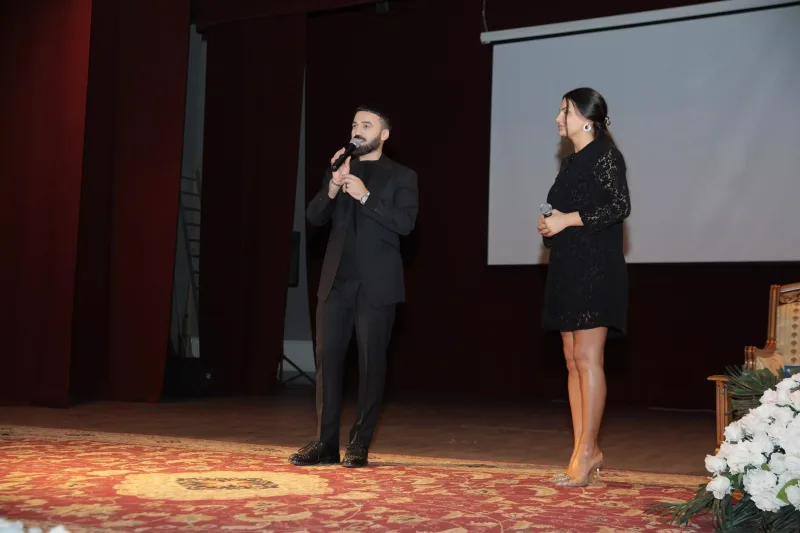 Zamiq Mərdəkanda sevənləri ilə görüşdü