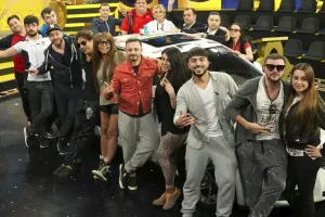 ““Maşın” şou dərsliyə salınmalıdır”