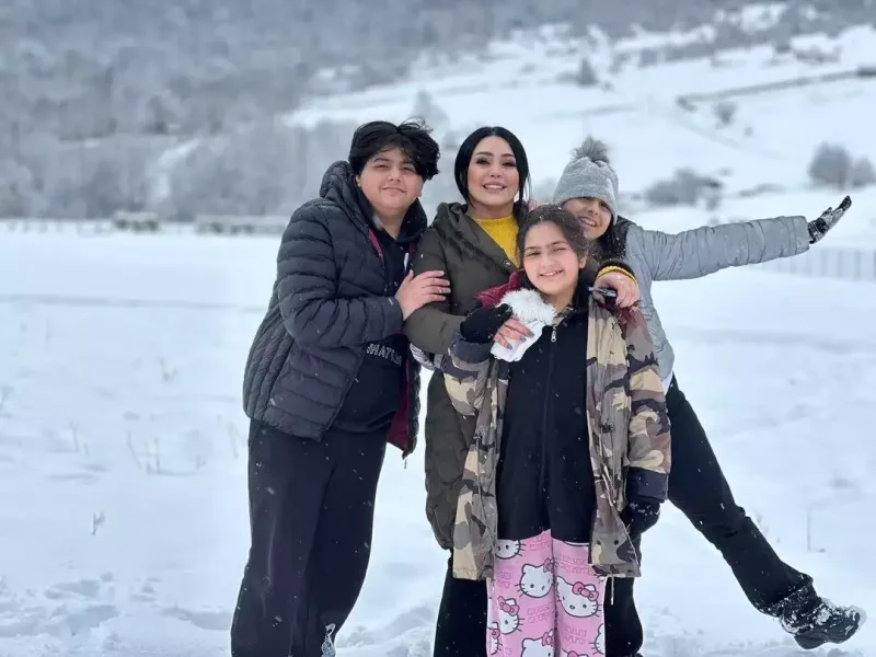 Kənanla Aygünün ailə tətili…