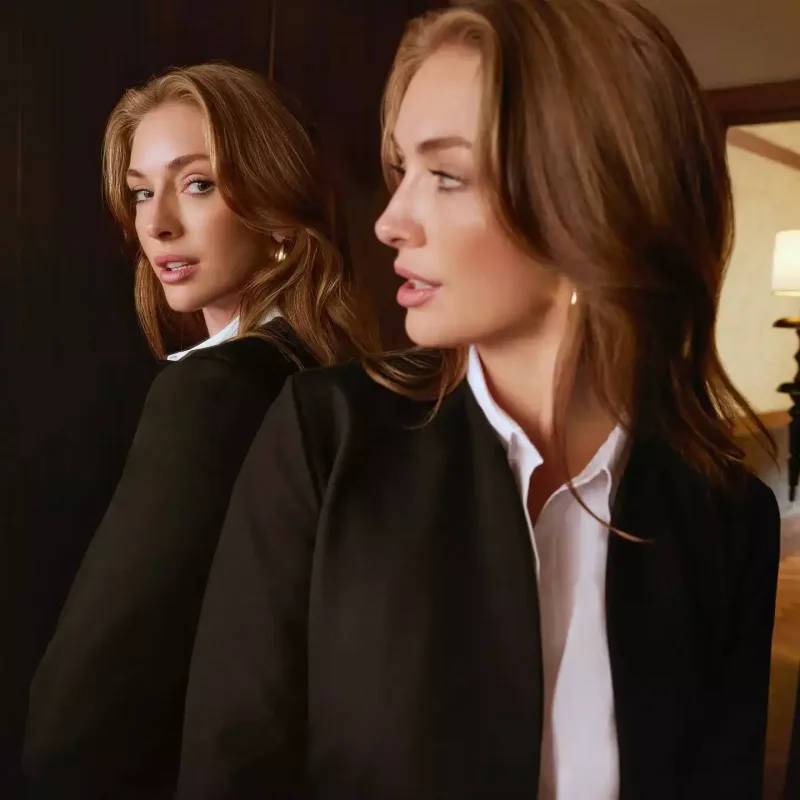 Öpüşmə səhnəsinə gələndə saqqız çeynəsin